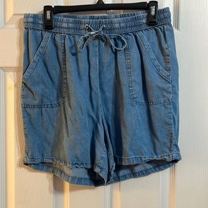 Jones NY Loose Denim Shorts